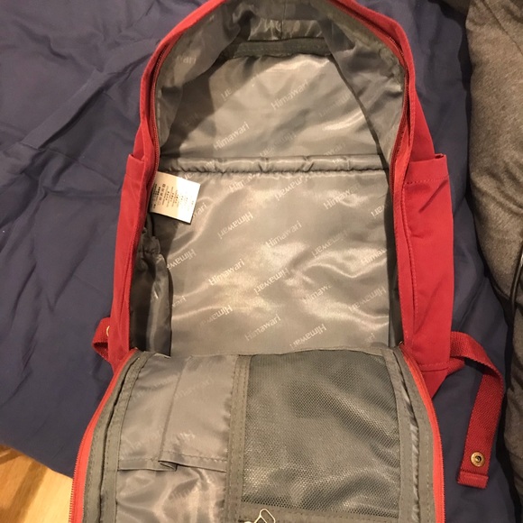 red backpack - Picture 6 of 7